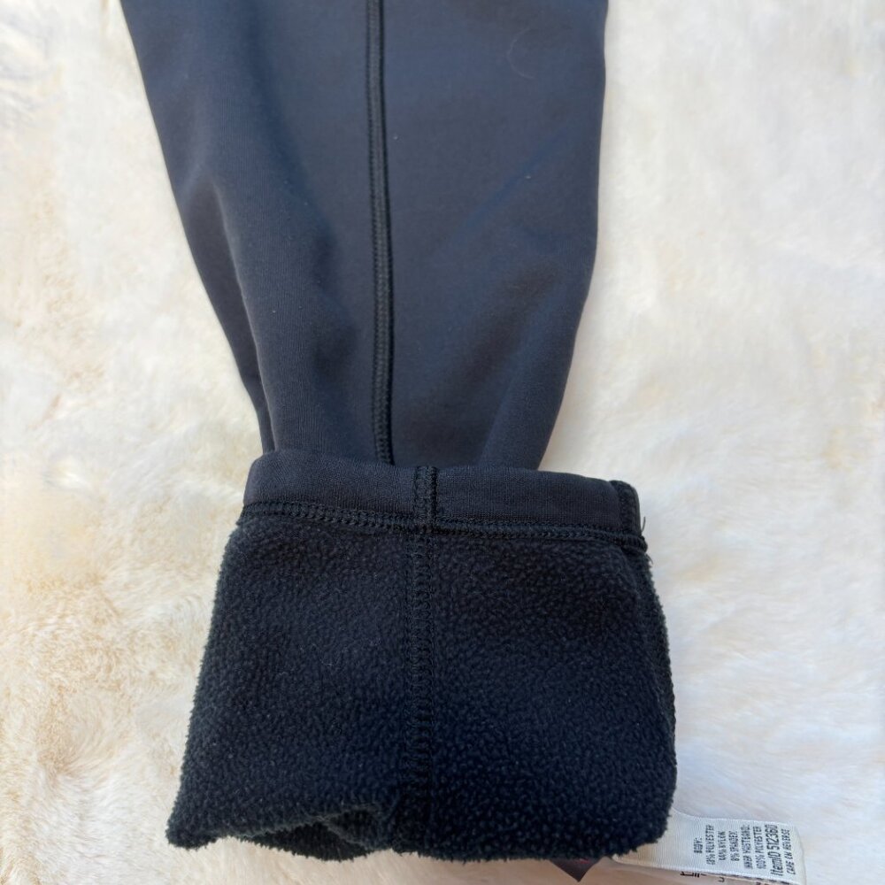 L.L. Bean Women's Black PrimaLoft Therma Stretch Fleece Pocket Tights/Leggings - Picture 10 of 15